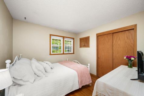7000 Hill Place N Crystal MN 55427