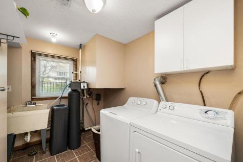 7000 Hill Place N Crystal MN 55427