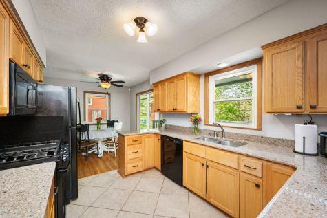 7000 Hill Place N Crystal MN 55427
