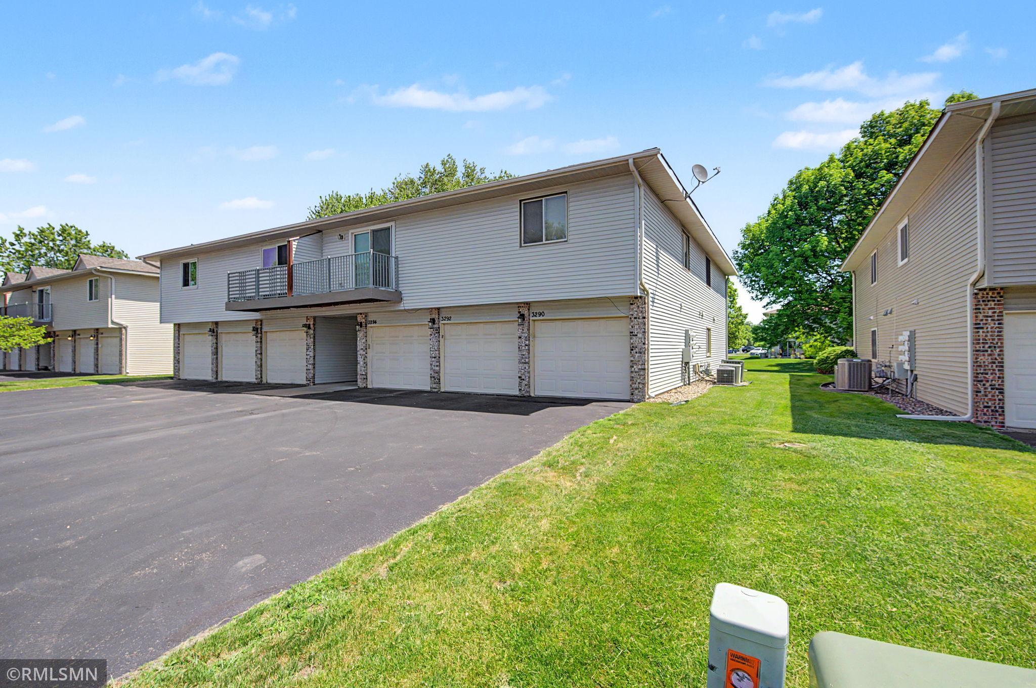 3292 Greenbrier Street Vadnais Heights MN 55127