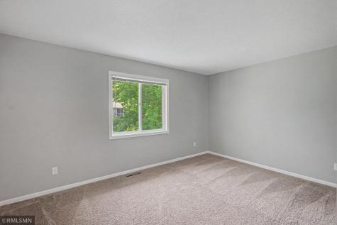 3292 Greenbrier Street Vadnais Heights MN 55127