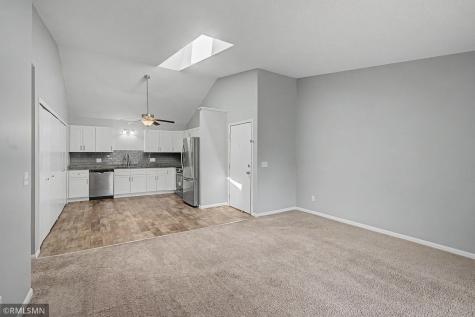 3292 Greenbrier Street Vadnais Heights MN 55127