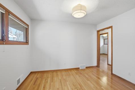 819 9th Avenue Anoka MN 55303