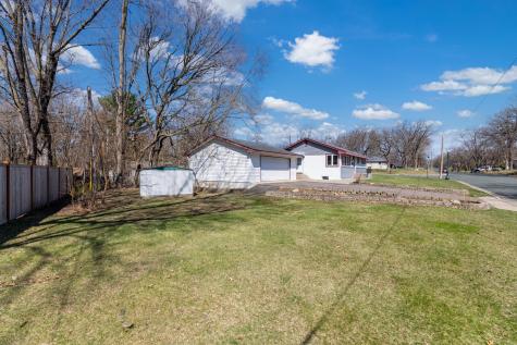 819 9th Avenue Anoka MN 55303