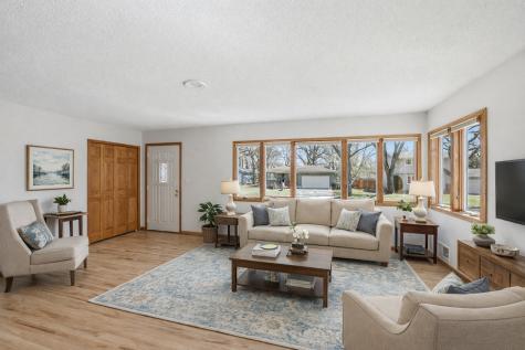 819 9th Avenue Anoka MN 55303