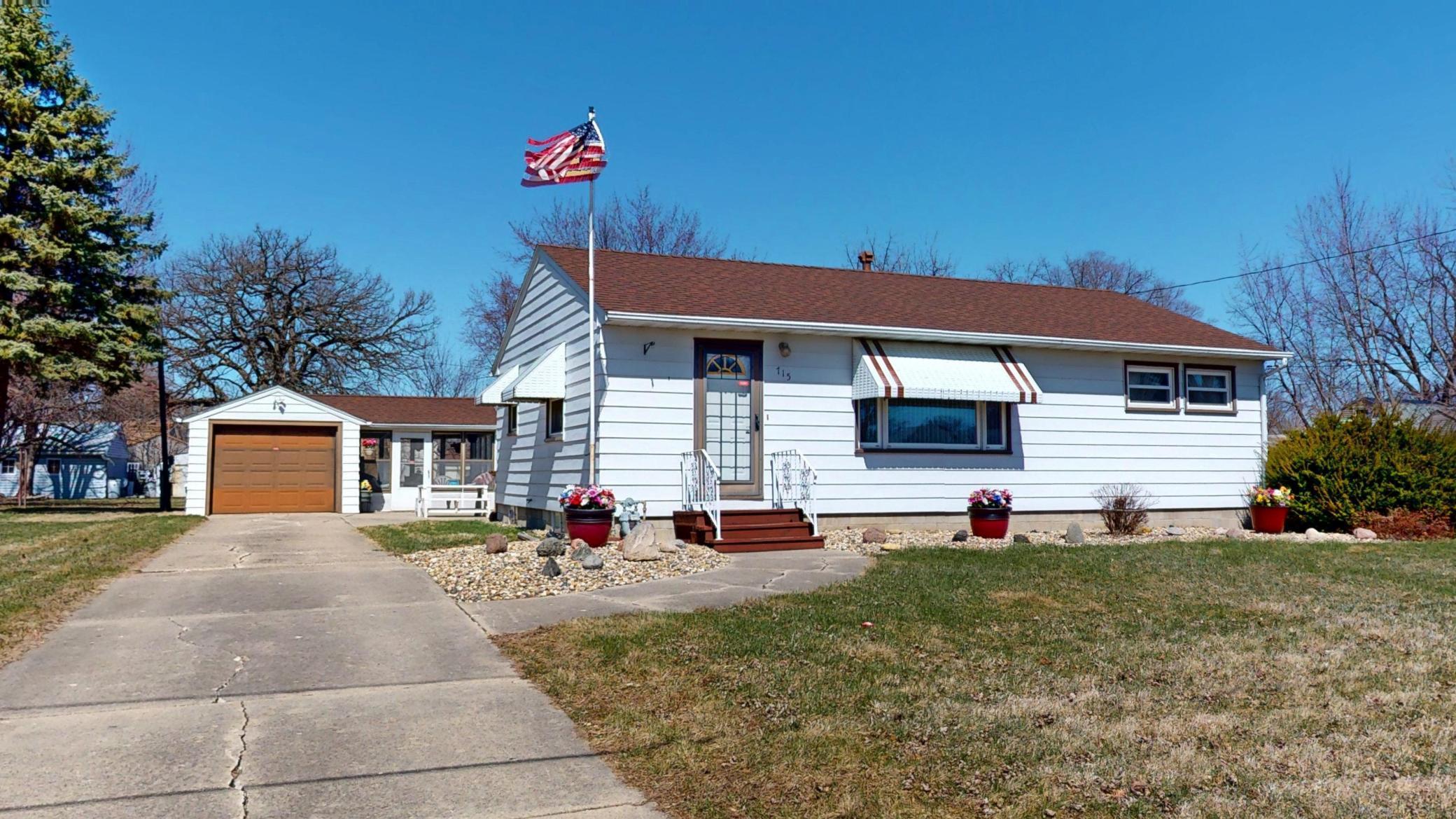 715 S 3rd Avenue Albert Lea MN 56007