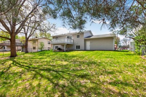 1624 84th Court N Brooklyn Park MN 55444