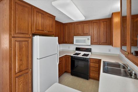 1624 84th Court N Brooklyn Park MN 55444