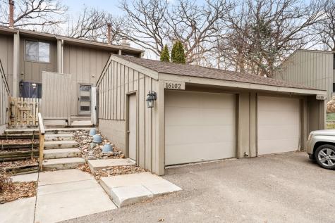 16102 18th Place N Plymouth MN 55447