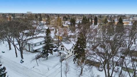 819 7th Avenue S Moorhead MN 56560