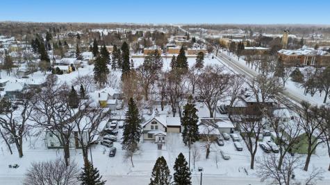 819 7th Avenue S Moorhead MN 56560