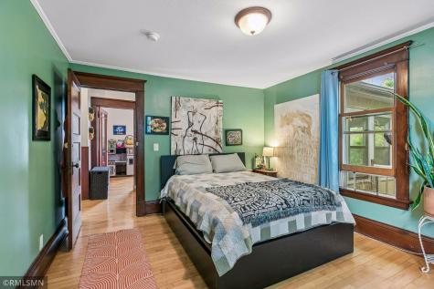812 42nd Avenue N Minneapolis MN 55412