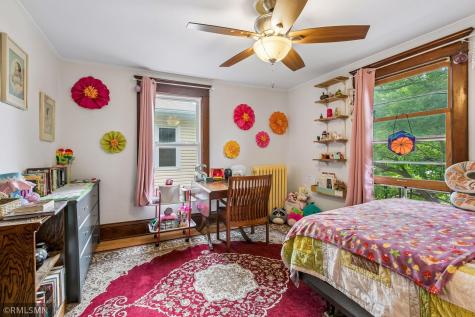 812 42nd Avenue N Minneapolis MN 55412