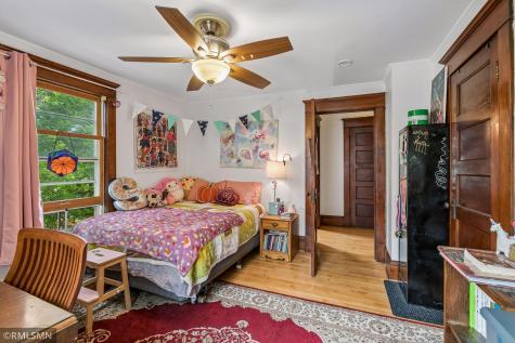 812 42nd Avenue N Minneapolis MN 55412