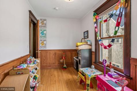 812 42nd Avenue N Minneapolis MN 55412