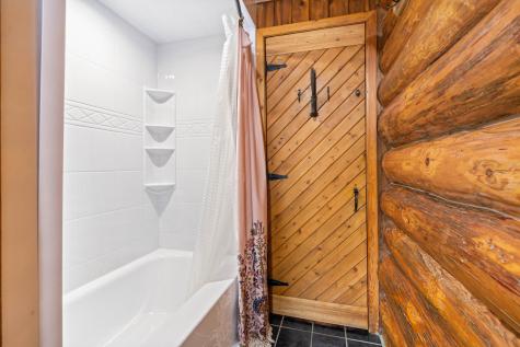 3521 Fire Trail Eveleth MN 55734