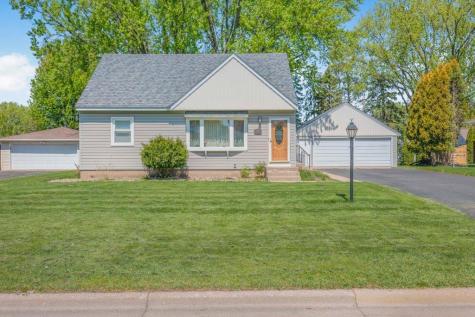 2105 Quartz Lane Eagan MN 55122
