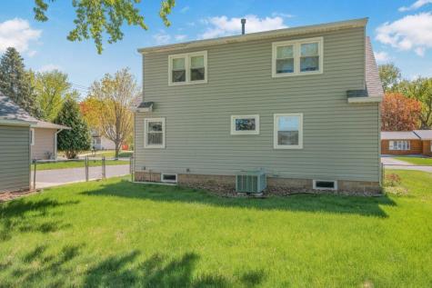 2105 Quartz Lane Eagan MN 55122