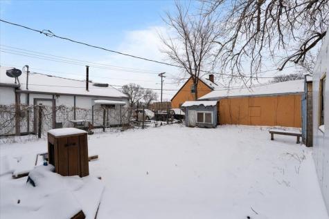 724 8th Street N Wahpeton ND 58075