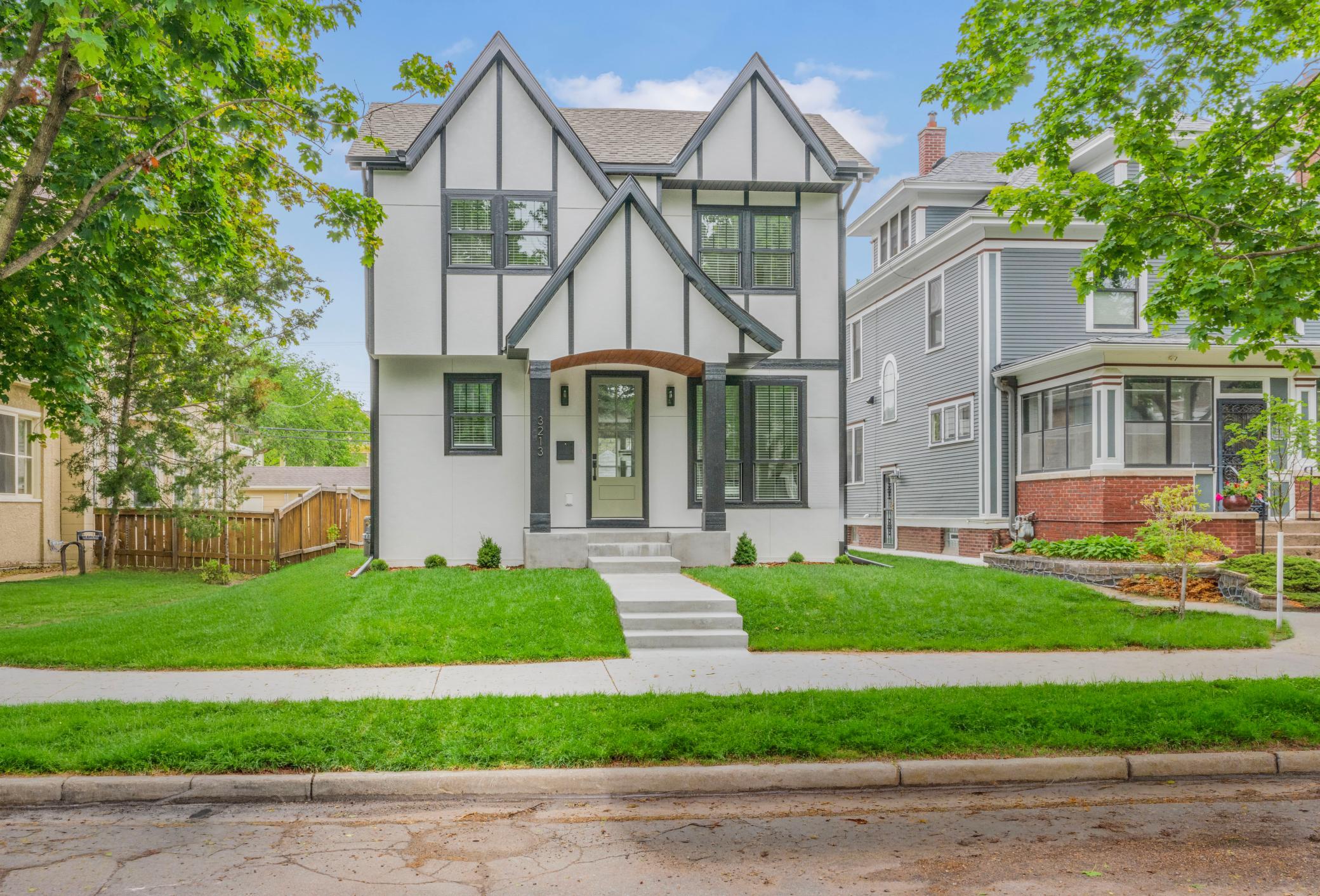 3213 Holmes Avenue S Minneapolis MN 55408