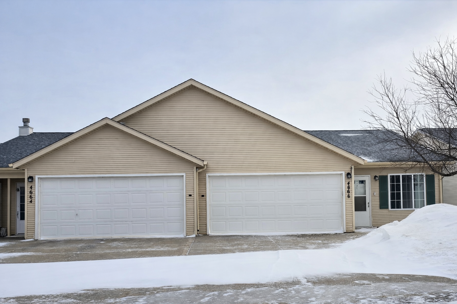 4666 8th Avenue S Fargo ND 58103