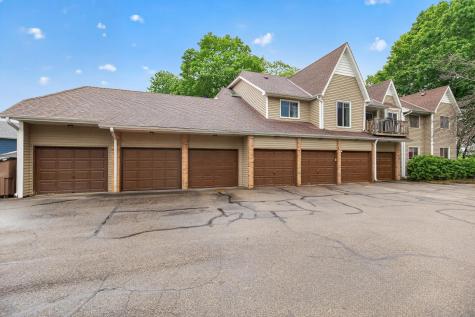 4664 Tower Street SE Prior Lake MN 55372