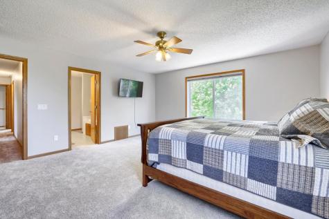 7710 Jonathan Avenue S Cottage Grove MN 55016