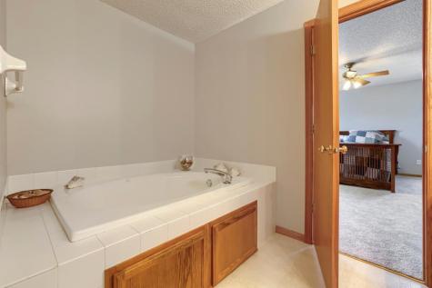 7710 Jonathan Avenue S Cottage Grove MN 55016
