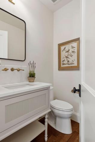 956 Mississippi River Boulevard S Saint Paul MN 55116