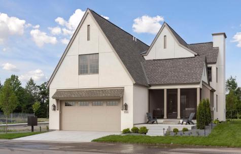 956 Mississippi River Boulevard S Saint Paul MN 55116