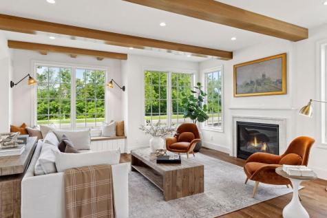 956 Mississippi River Boulevard S Saint Paul MN 55116