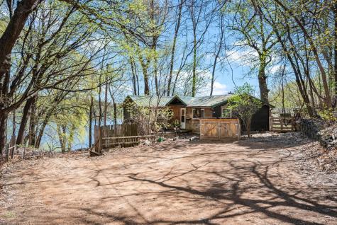 6701 Mohawk Drive Chanhassen MN 55317