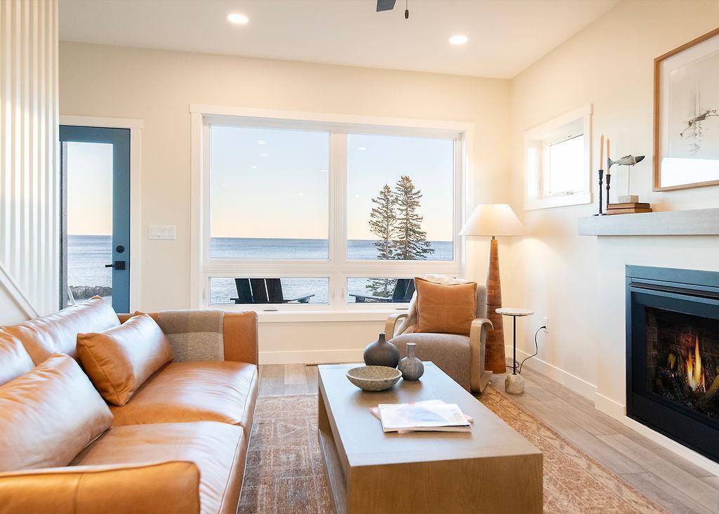 114-116 E Lakeview Drive Silver Bay MN 55614