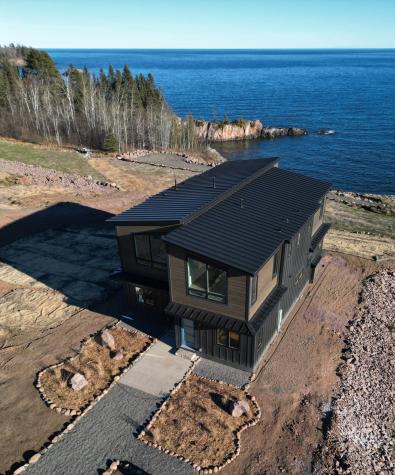 114-116 E Lakeview Drive Silver Bay MN 55614