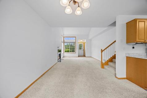 9804 Hamlet Lane S Cottage Grove MN 55016