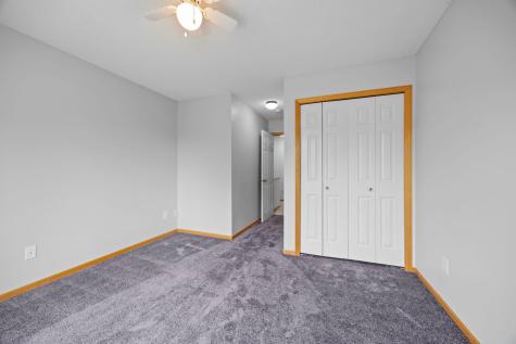 9804 Hamlet Lane S Cottage Grove MN 55016