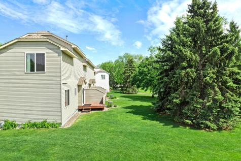 9804 Hamlet Lane S Cottage Grove MN 55016