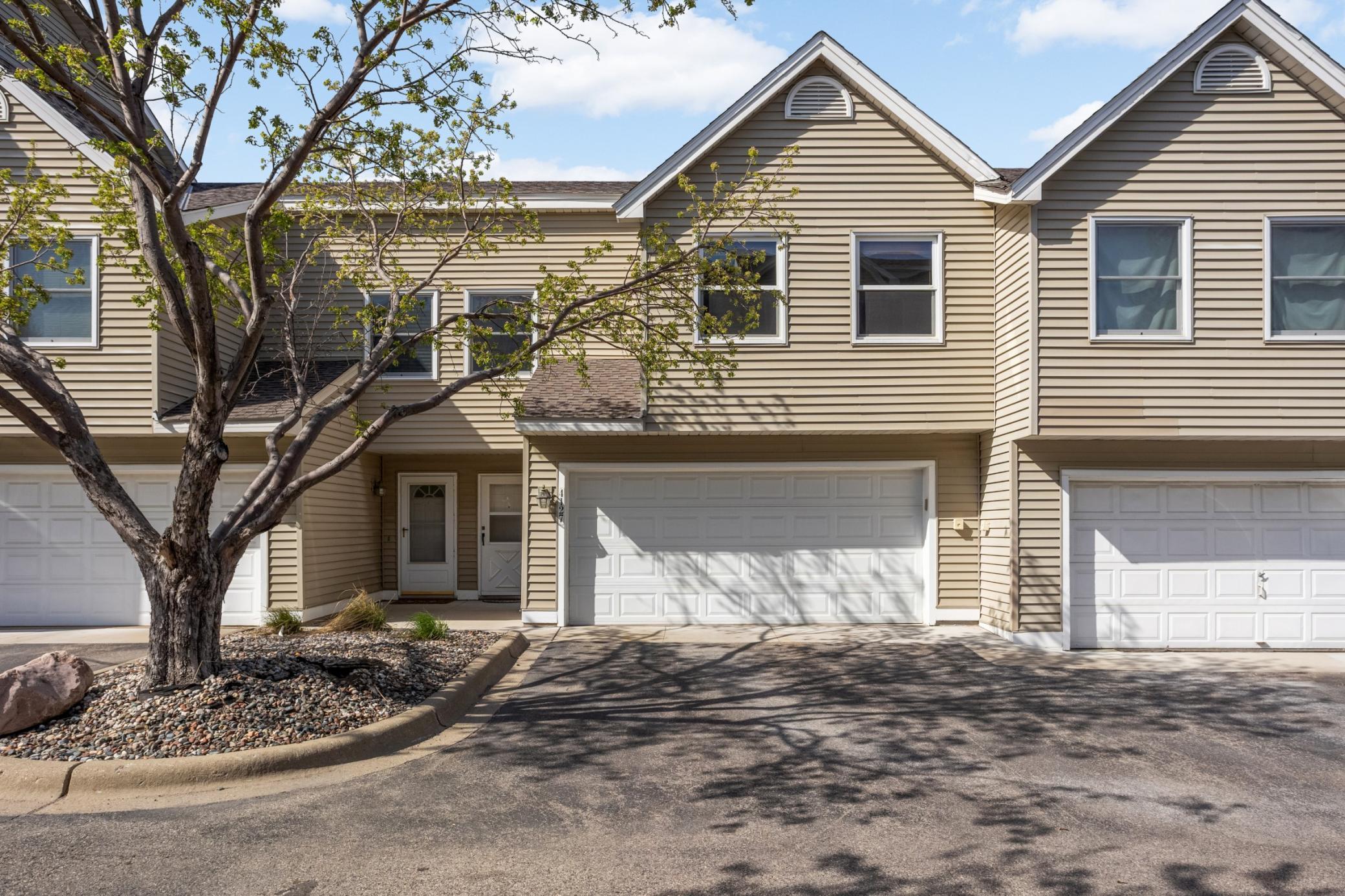 4127 Meadowlark Point Eagan MN 55122