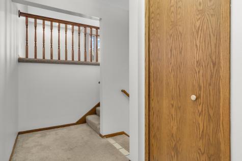 4127 Meadowlark Point Eagan MN 55122