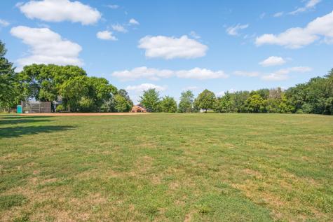 4127 Meadowlark Point Eagan MN 55122