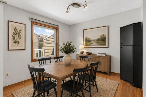 4127 Meadowlark Point Eagan MN 55122