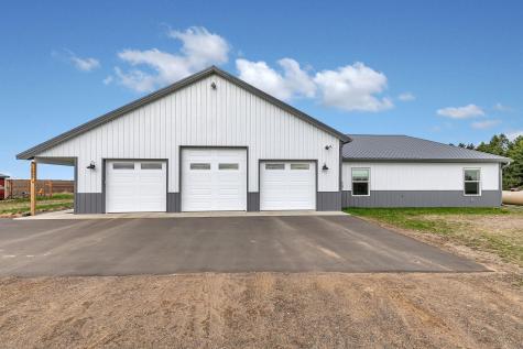 2927 90TH Avenue NE Sauk Rapids MN 56379