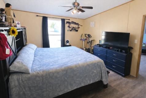 114 Pine Street NW New London MN 56273
