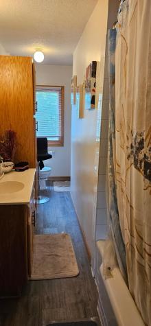 5815 42nd Avenue N Robbinsdale MN 55422