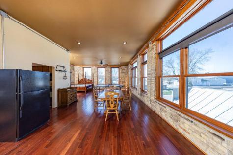 19 2nd Avenue SE Fairfax MN 55332