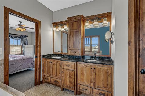 225 Alaina Place NE Sauk Rapids MN 56379
