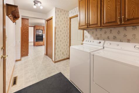 828 Brookwood Lane Sartell MN 56377