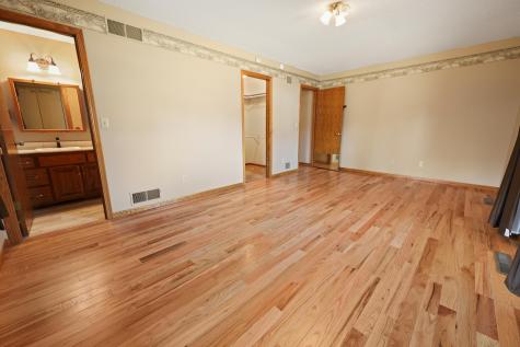 828 Brookwood Lane Sartell MN 56377