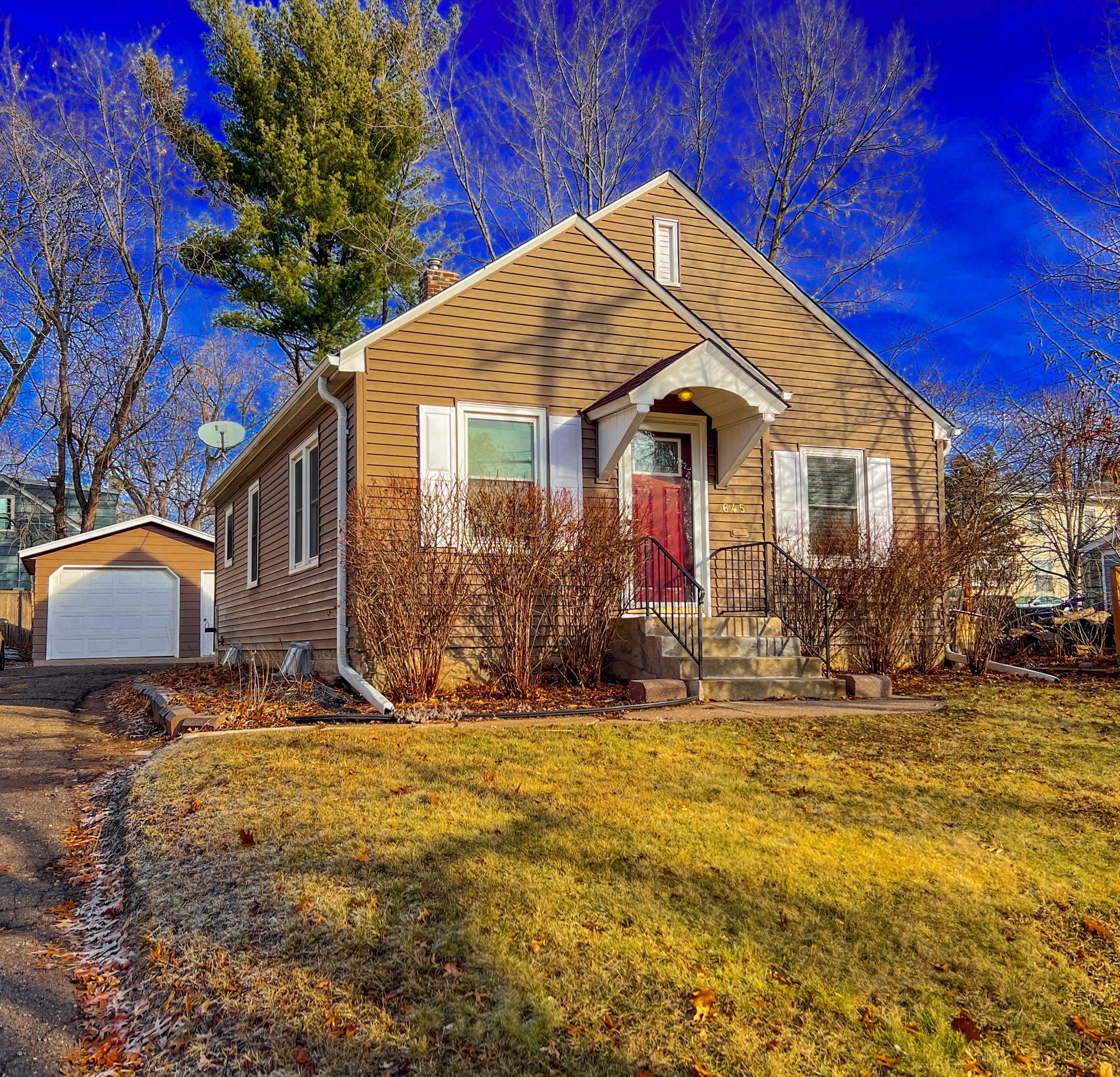 645 Orange Avenue W Saint Paul MN 55117