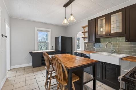 953 Carroll Avenue Saint Paul MN 55104